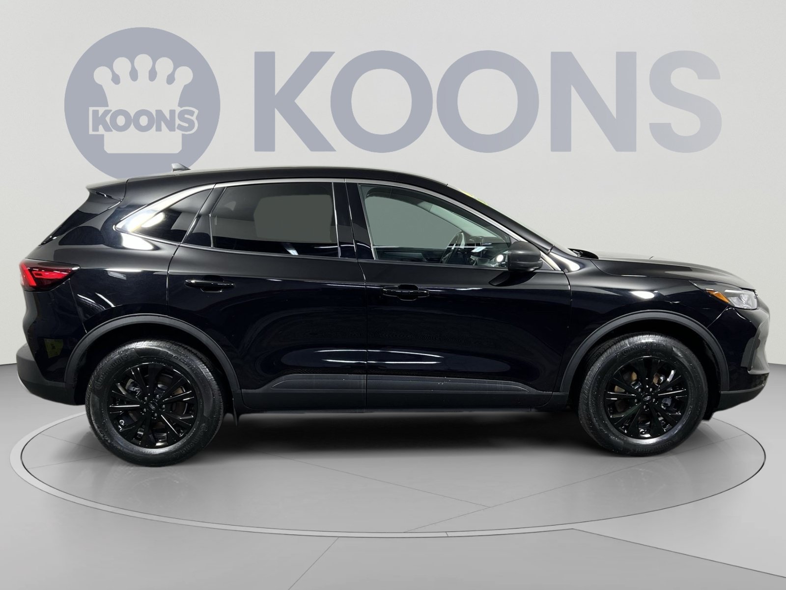 Certified 2023 Ford Escape Active AWD/4WD image 12