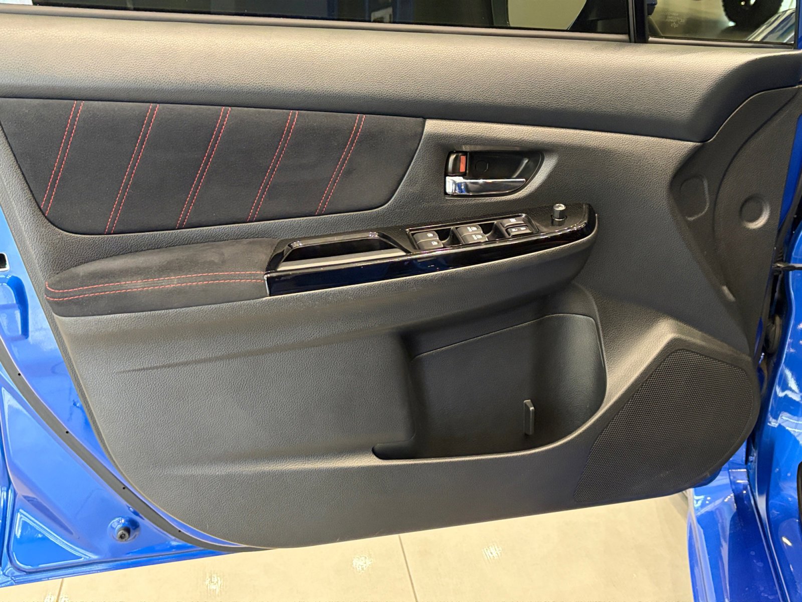 Used 2020 Subaru WRX STI AWD/4WD image 13