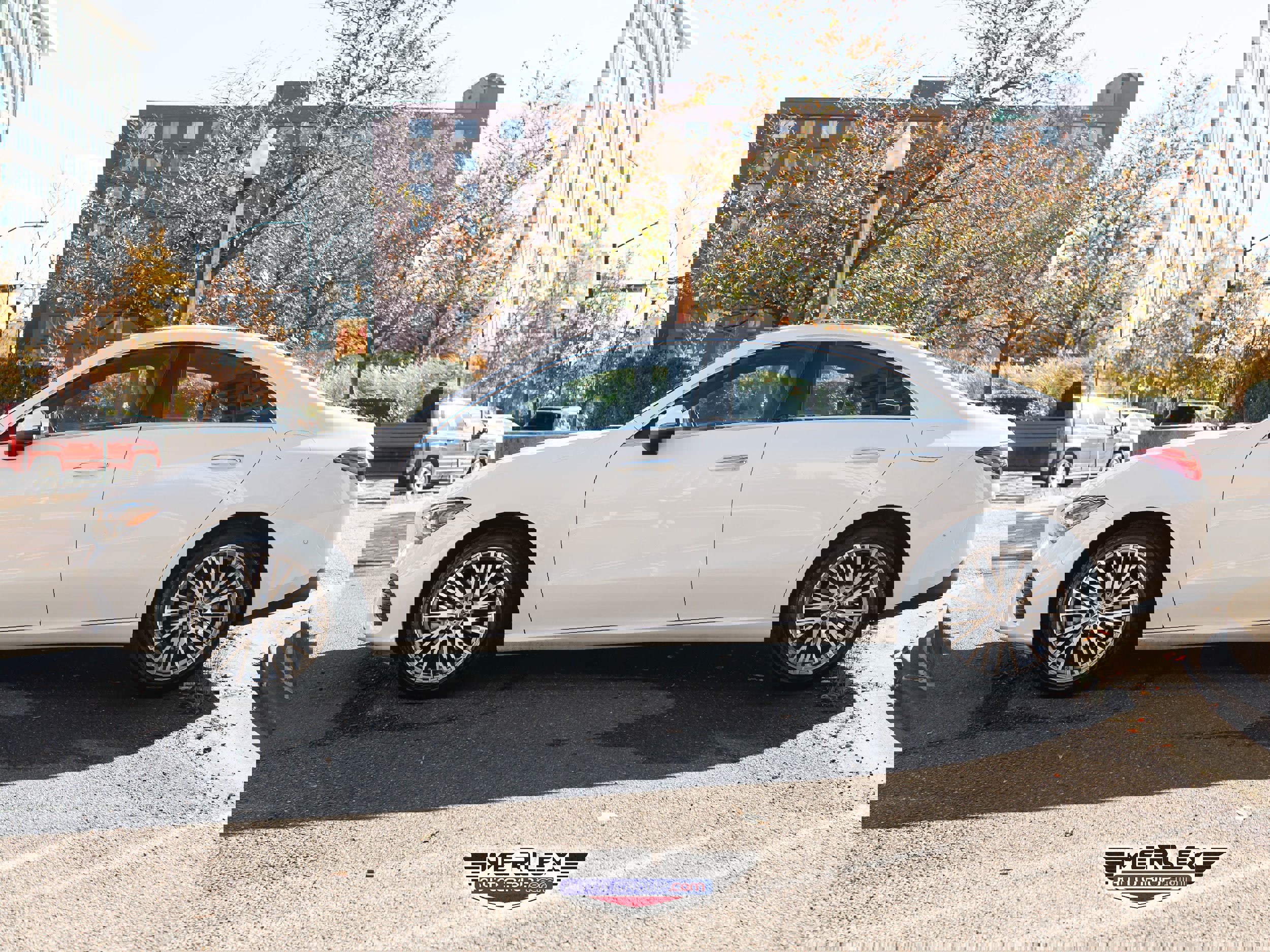 Used 2025 Mercedes-Benz CLA 250 image 4