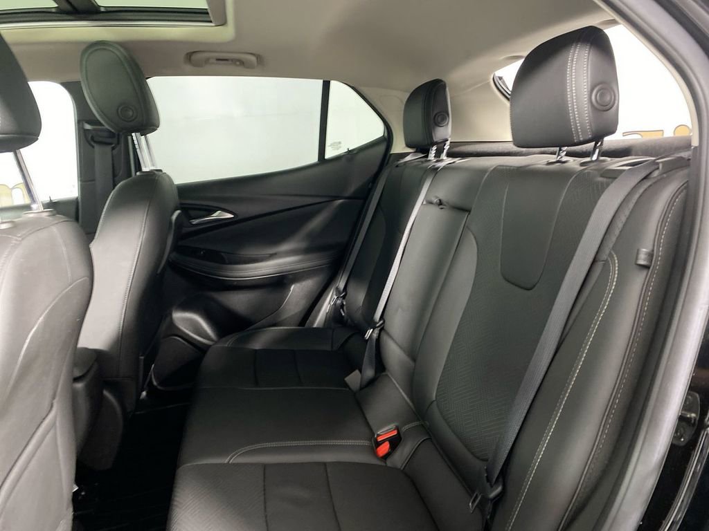 Used 2023 Buick Encore GX Essence w/ Experience Buick Package FWD image 22