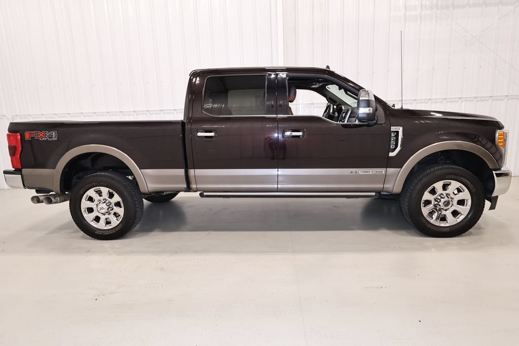 Used 2019 Ford F250 King Ranch w/ King Ranch Ultimate Package AWD/4WD image 2