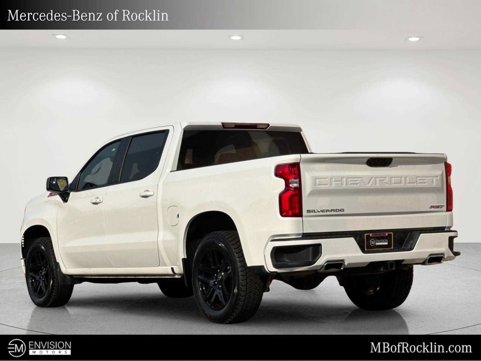 Used 2023 Chevrolet Silverado 1500 RST AWD/4WD image 4