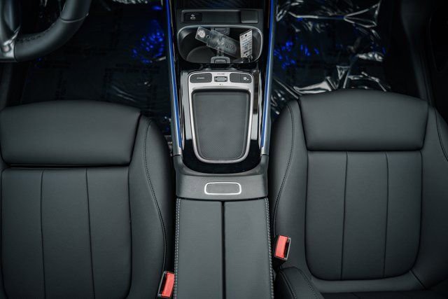 New 2026 Mercedes-Benz GLB 250 4MATIC image 27