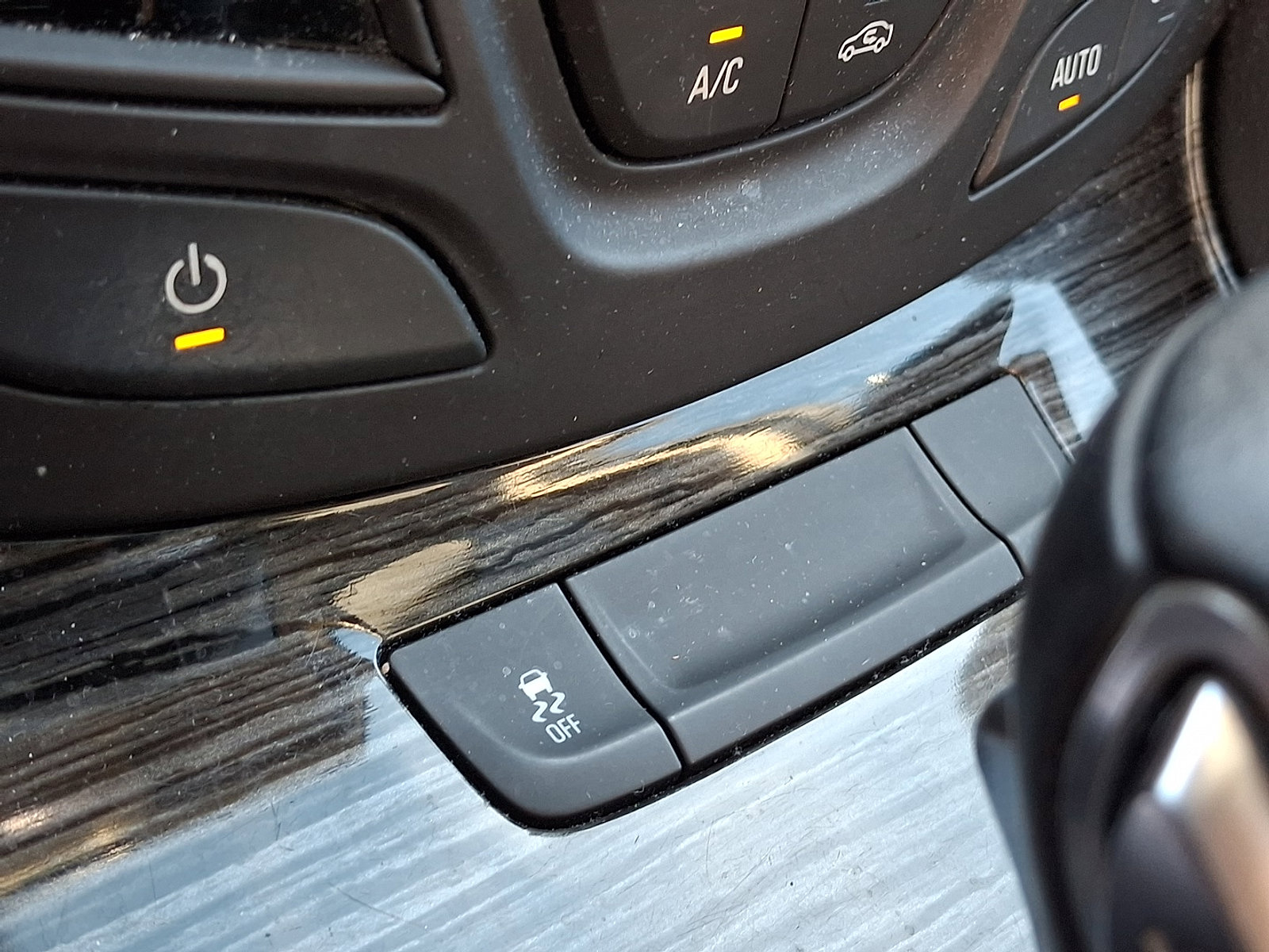 Used 2017 Buick Envision Essence w/ LPO, Cargo Package image 26