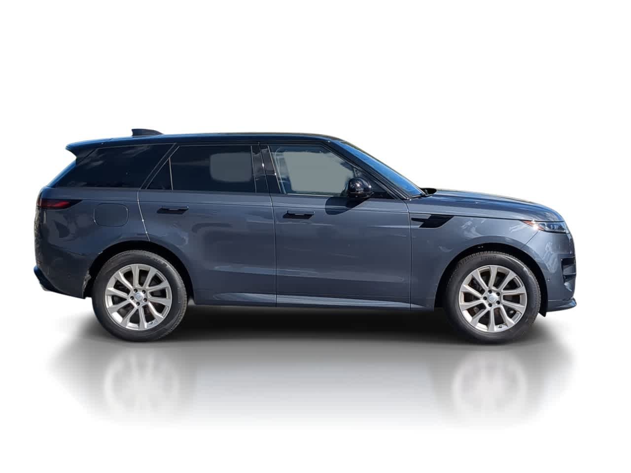 New 2025 Land Rover Range Rover Sport Dynamic SE AWD/4WD image 9