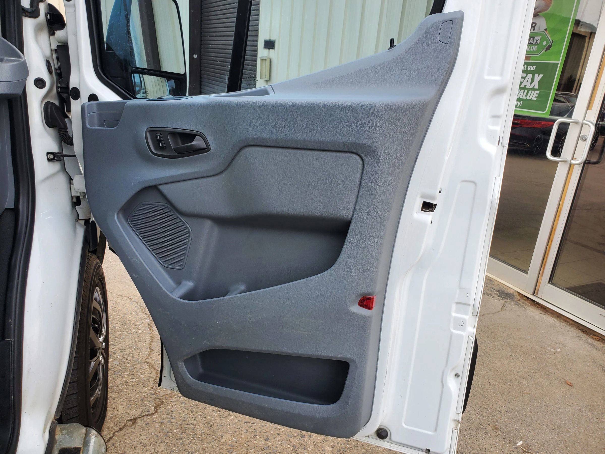Used 2016 Ford Transit 250 130 Low Roof w/ Exterior Upgrade Package image 16