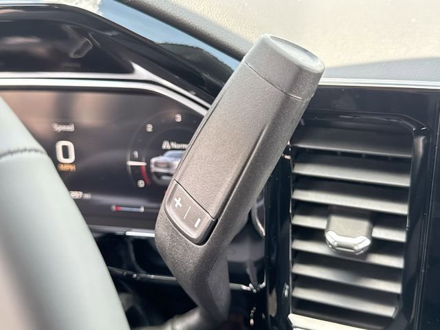 New 2026 GMC Sierra 1500 Elevation image 16