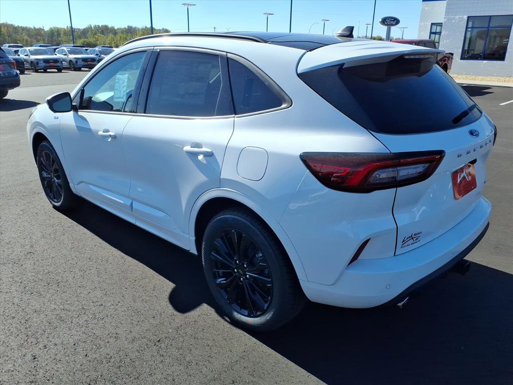 New 2026 Ford Escape ST-Line Elite image 2