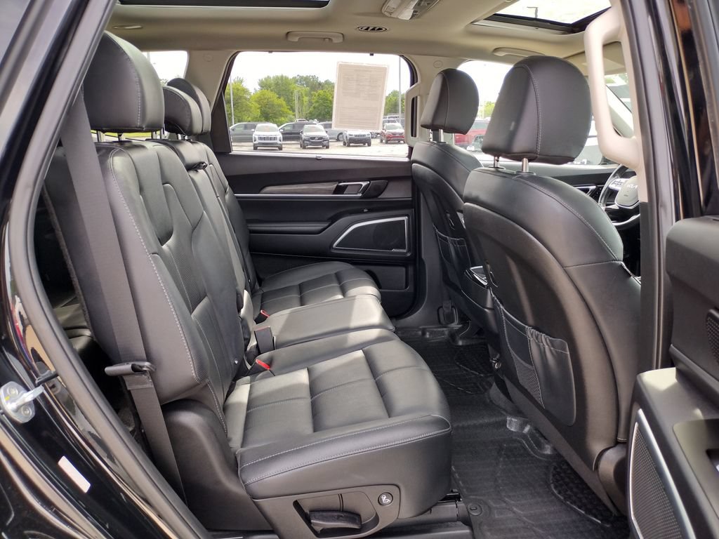 Used 2022 Kia Telluride SX AWD/4WD image 12