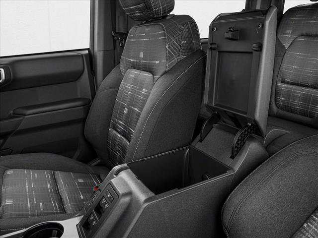 New 2025 Ford Bronco Heritage Edition image 10