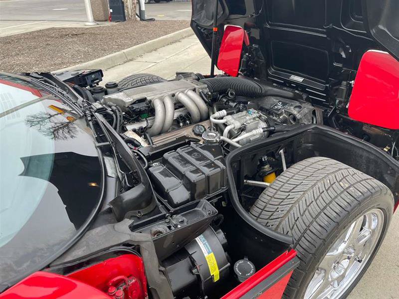 Used 1990 Chevrolet Corvette Convertible RWD image 93