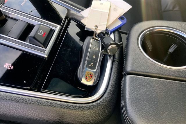 Used 2018 Porsche Panamera 4 AWD/4WD image 12