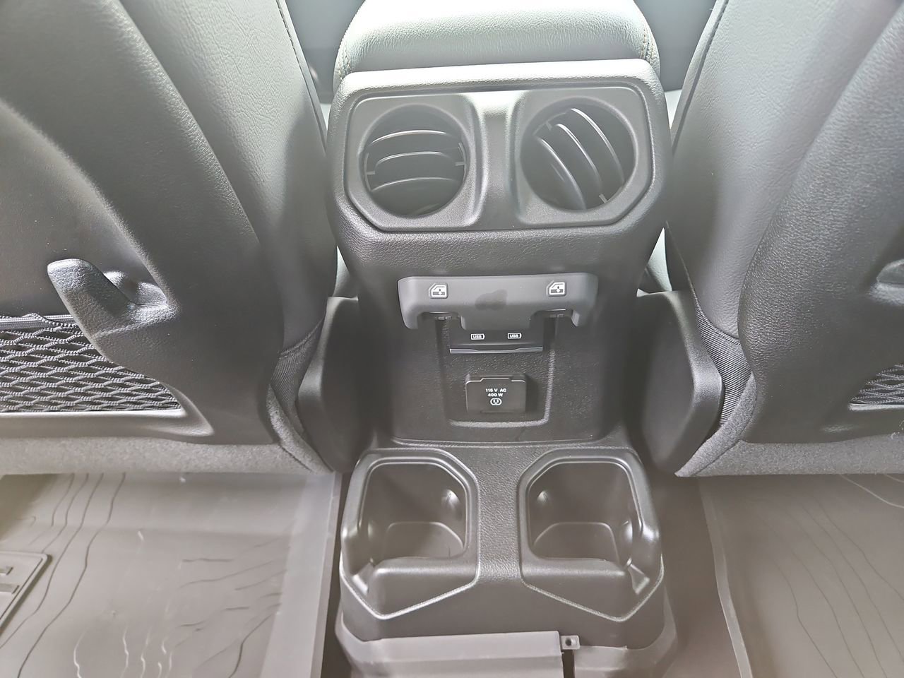 New 2025 Jeep Gladiator Sport image 15