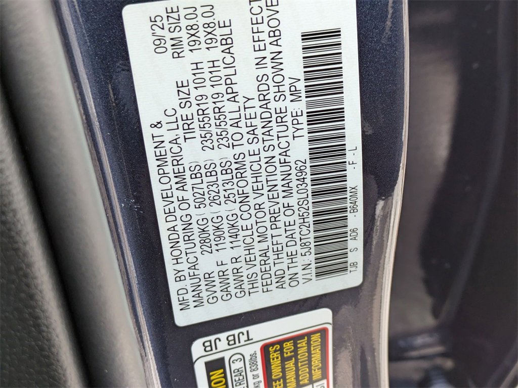 Certified 2025 Acura RDX w/ Technology Package image 31