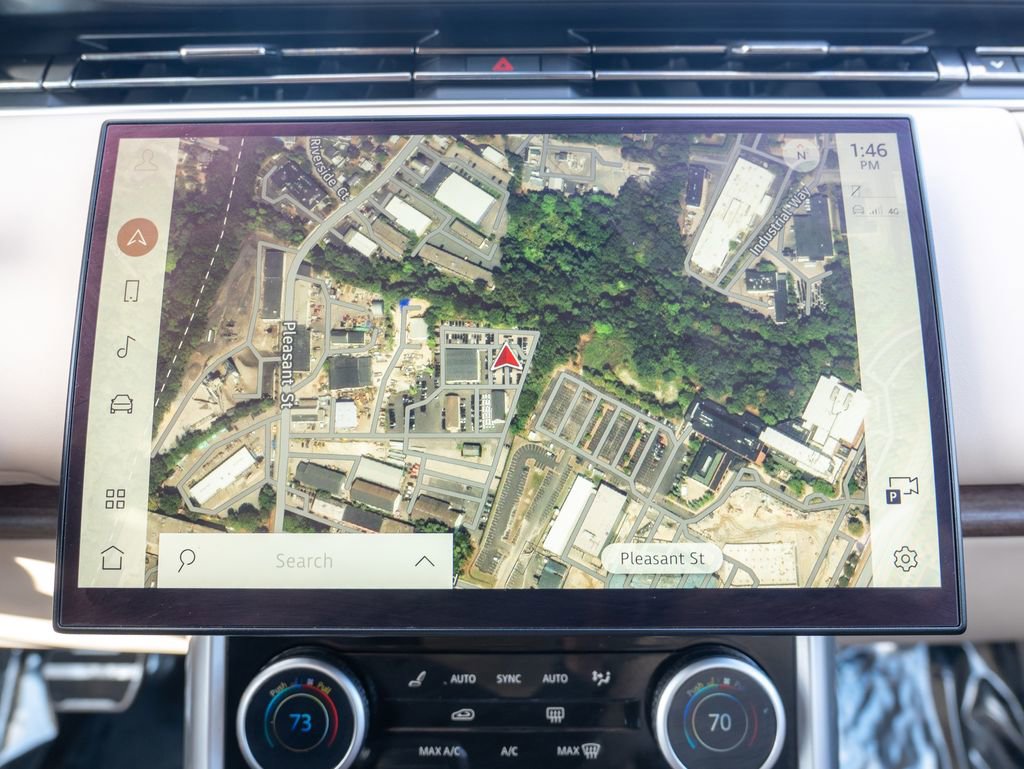 Certified 2023 Land Rover Range Rover SE image 28