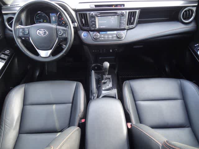 Used 2018 Toyota RAV4 SE AWD/4WD image 13