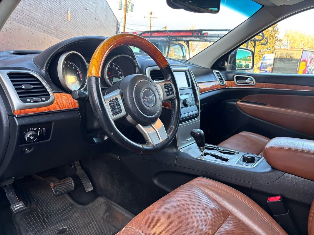 Used 2012 Jeep Grand Cherokee Overland image 26