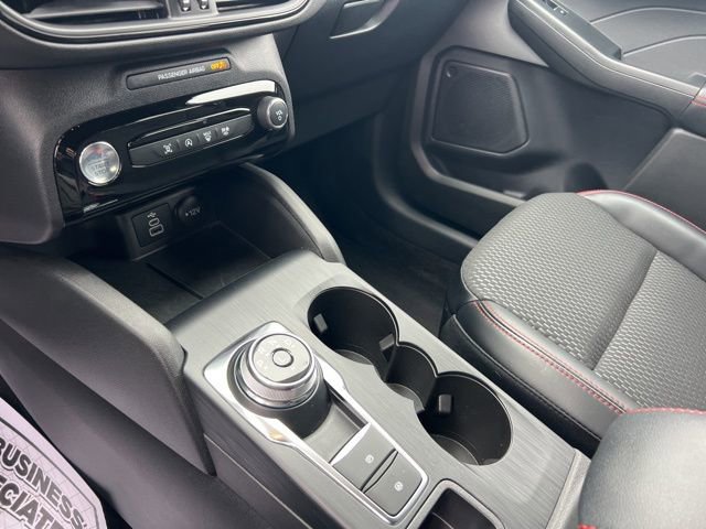 Certified 2024 Ford Escape ST-Line w/ Tech Pack #1 AWD/4WD image 14