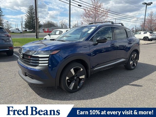 New 2026 Nissan Kicks SR w/ Cold Weather Package image 3