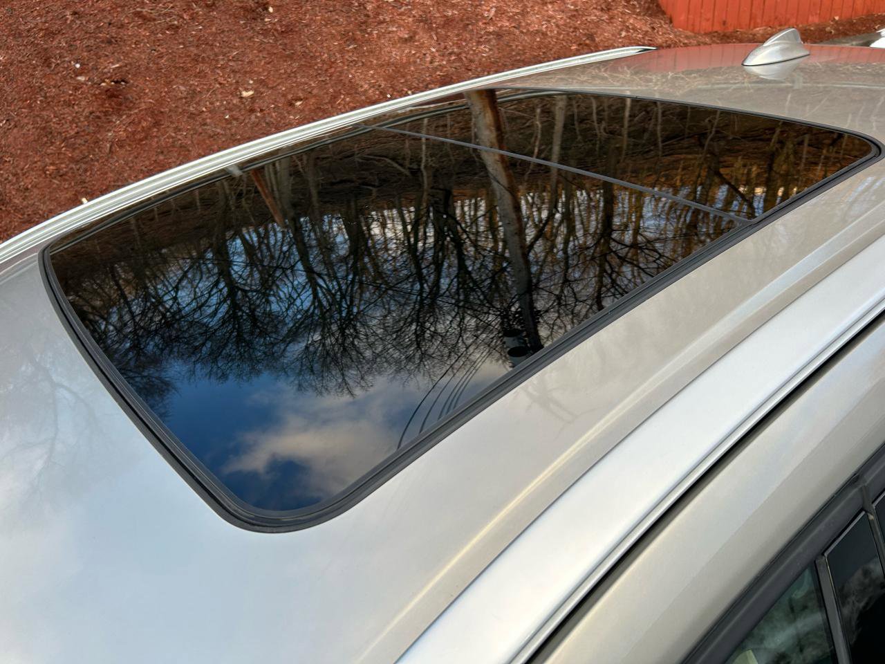 Used 2013 Volvo XC60 T6 AWD/4WD image 9