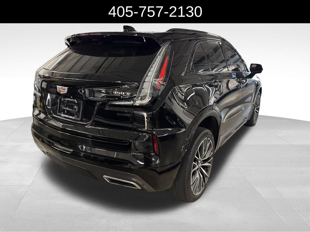 Used 2024 Cadillac XT4 Sport FWD image 3