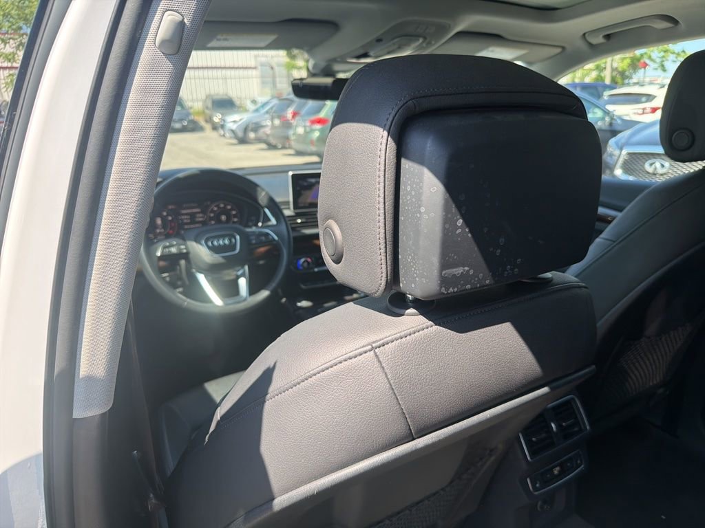 Used 2018 Audi Q5 2.0T Premium Plus w/ Premium Plus Package AWD/4WD image 11