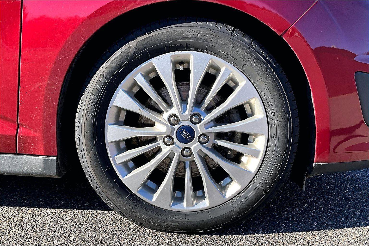 Used 2017 Ford C-MAX Energi SE w/ Equipment Group 401A image 9