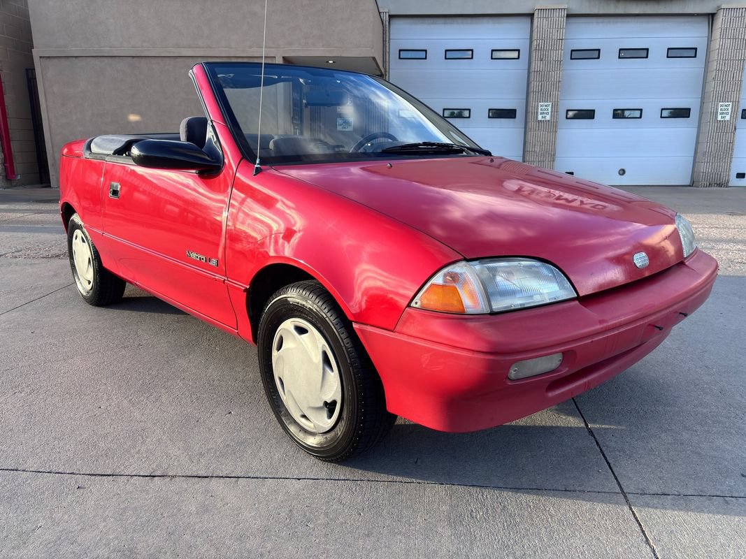 Used 1991 Geo Metro LSi FWD image 5