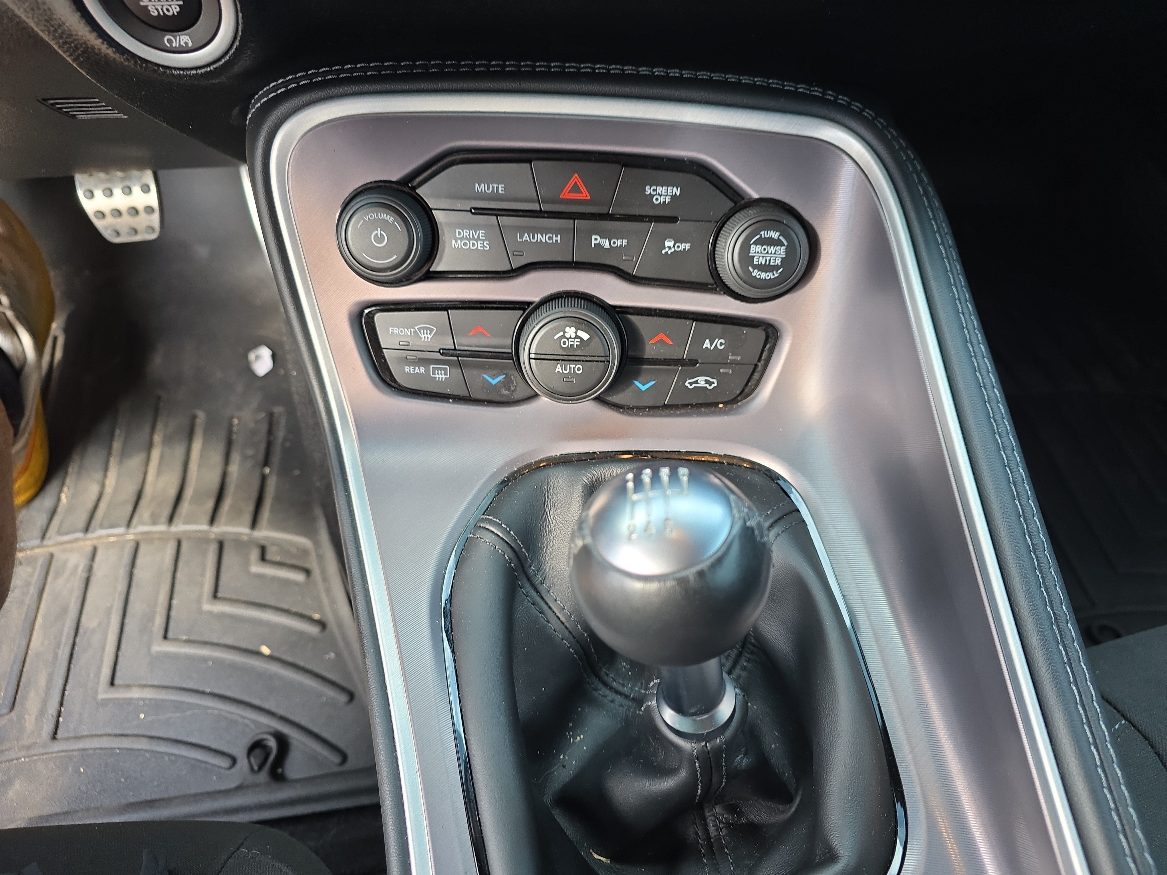Used 2022 Dodge Challenger R/T Scat Pack RWD image 26