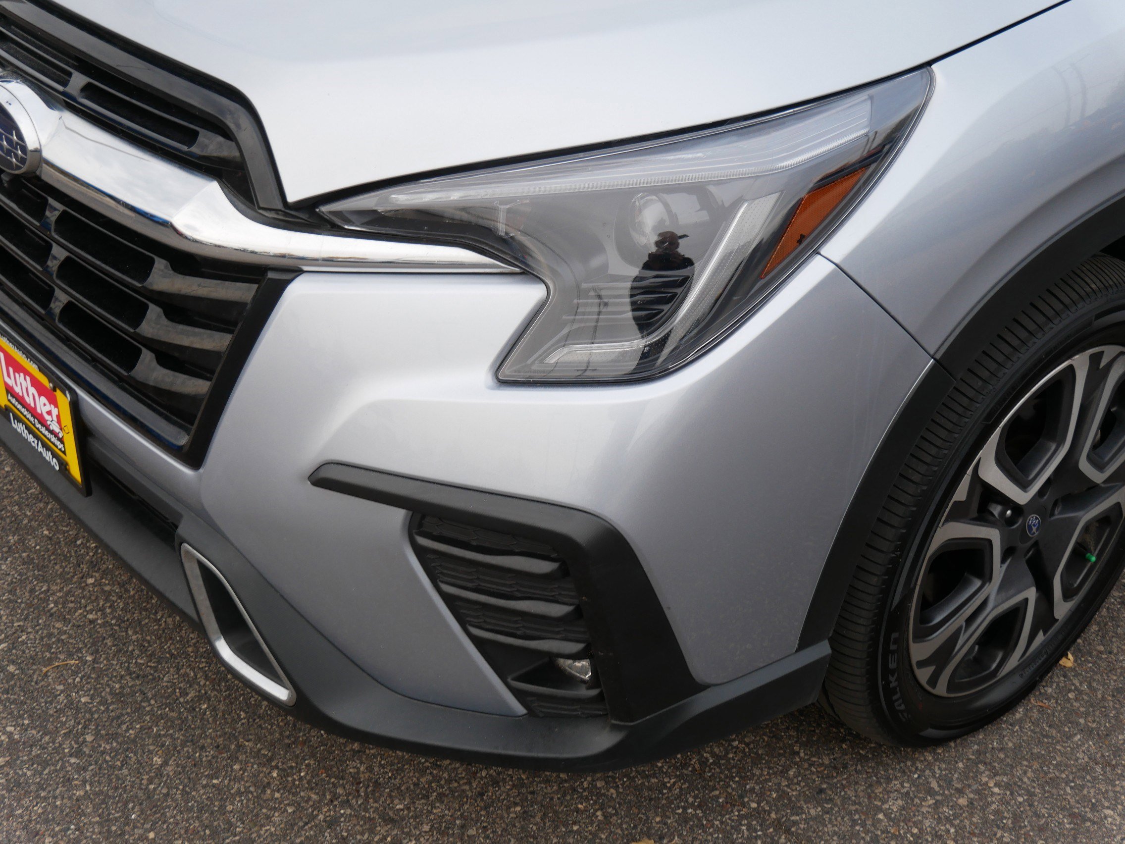 Used 2024 Subaru Ascent Touring image 16