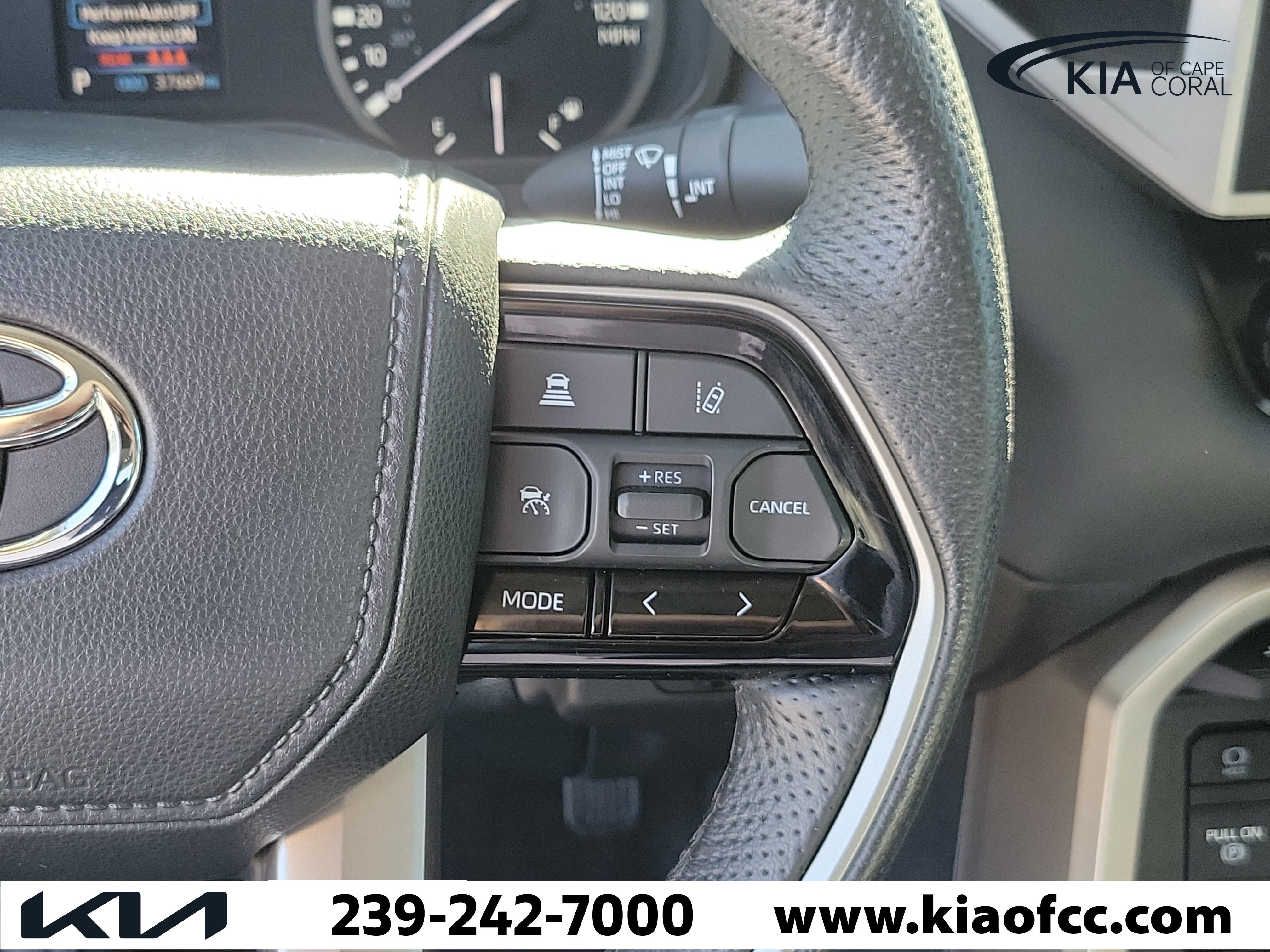 Used 2023 Toyota Tundra Limited RWD image 27