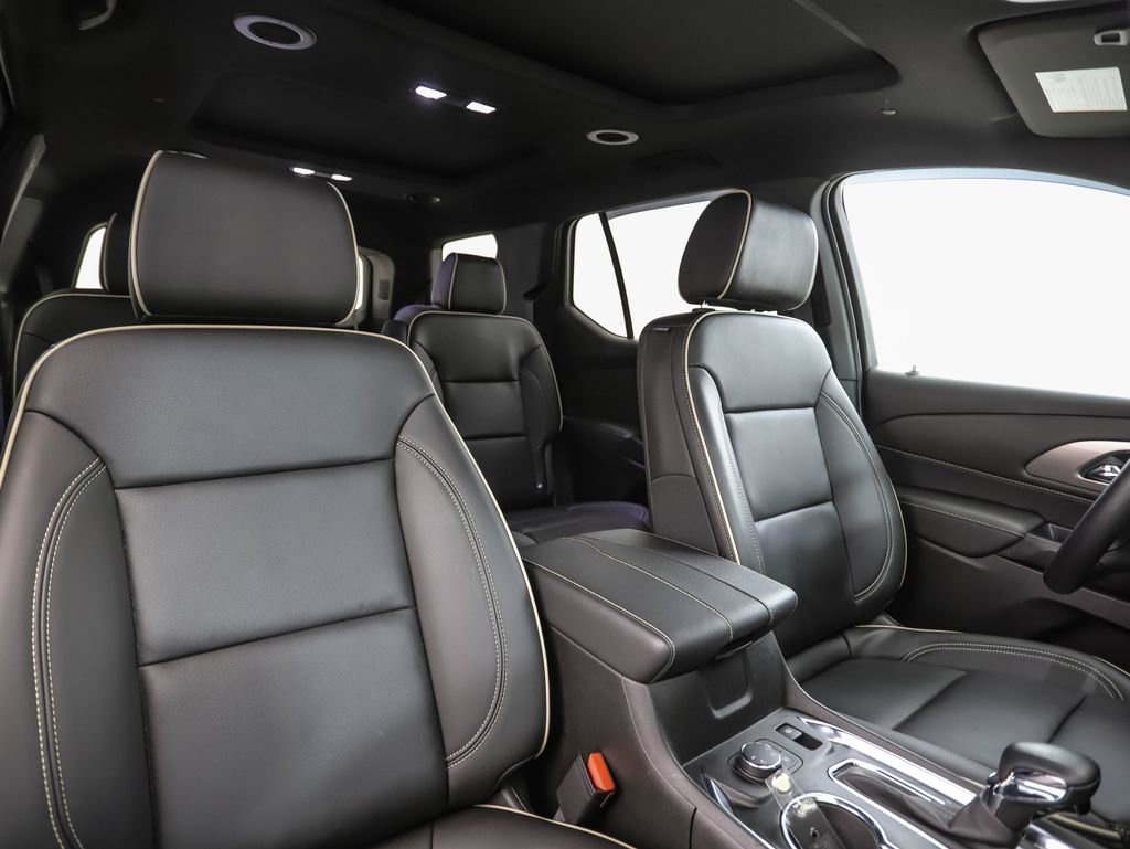 Used 2023 Chevrolet Traverse Premier w/ LPO, Floor Liner Package image 36