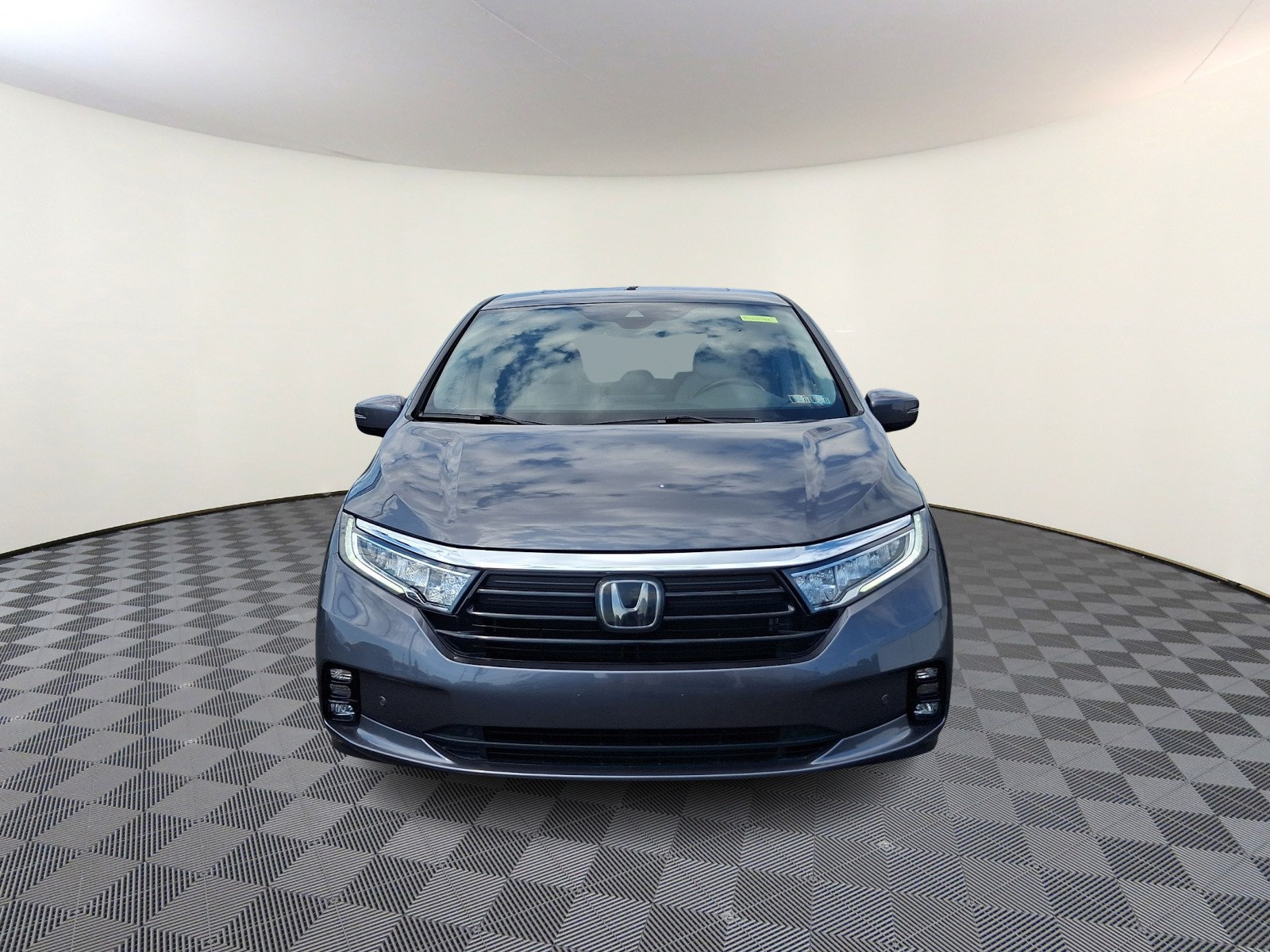 Used 2023 Honda Odyssey Touring video 2