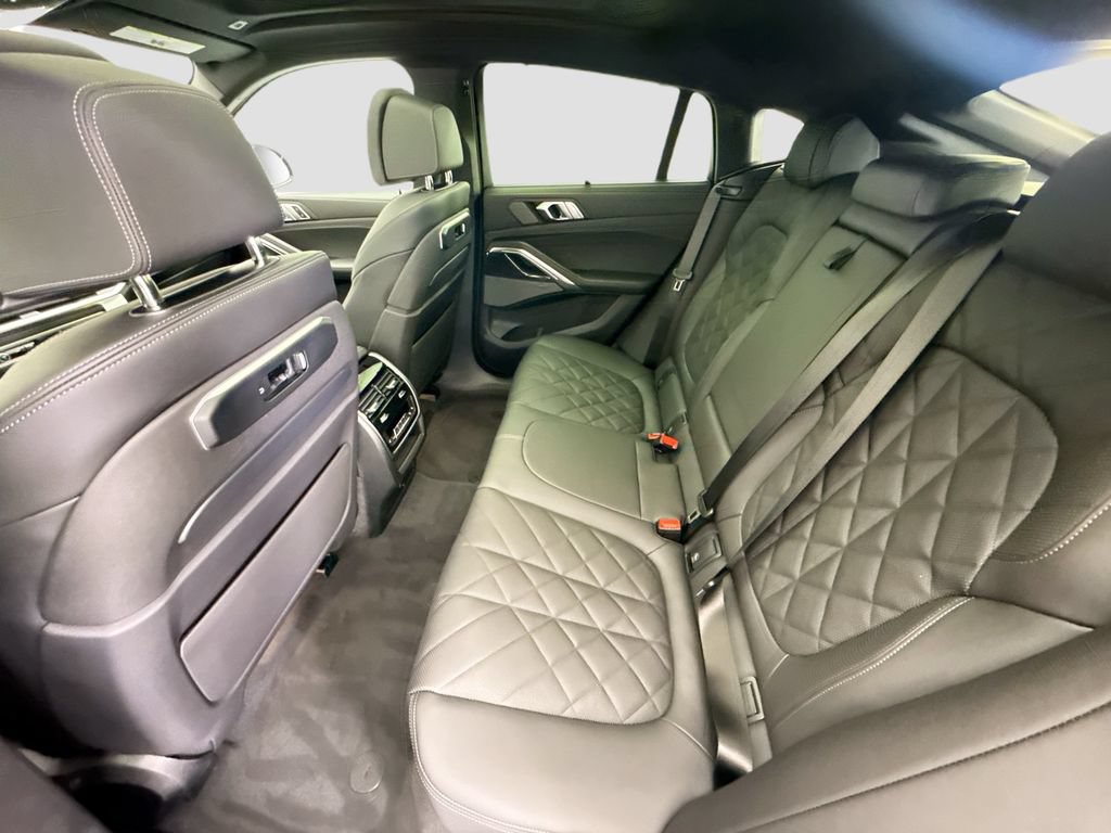 New 2027 BMW X6 xDrive40i AWD/4WD image 20