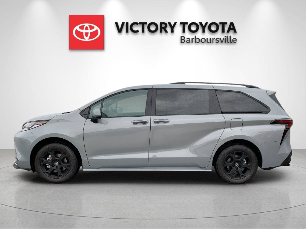 New 2026 Toyota Sienna XLE Woodland Edition AWD/4WD image 2