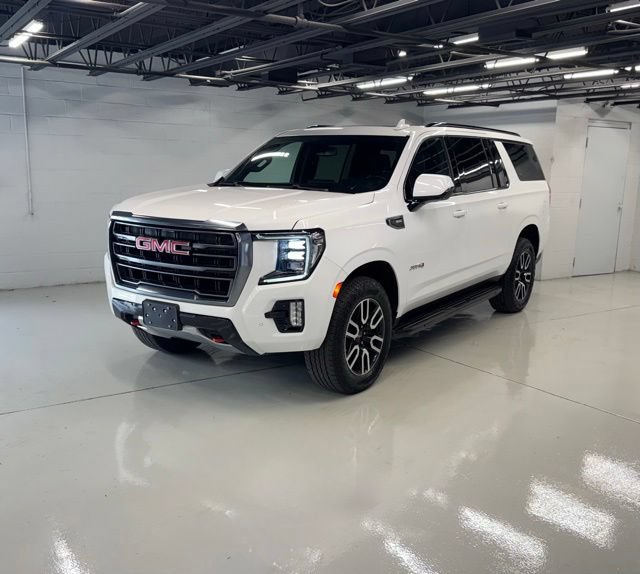Used 2022 GMC Yukon XL AT4 AWD/4WD image 1