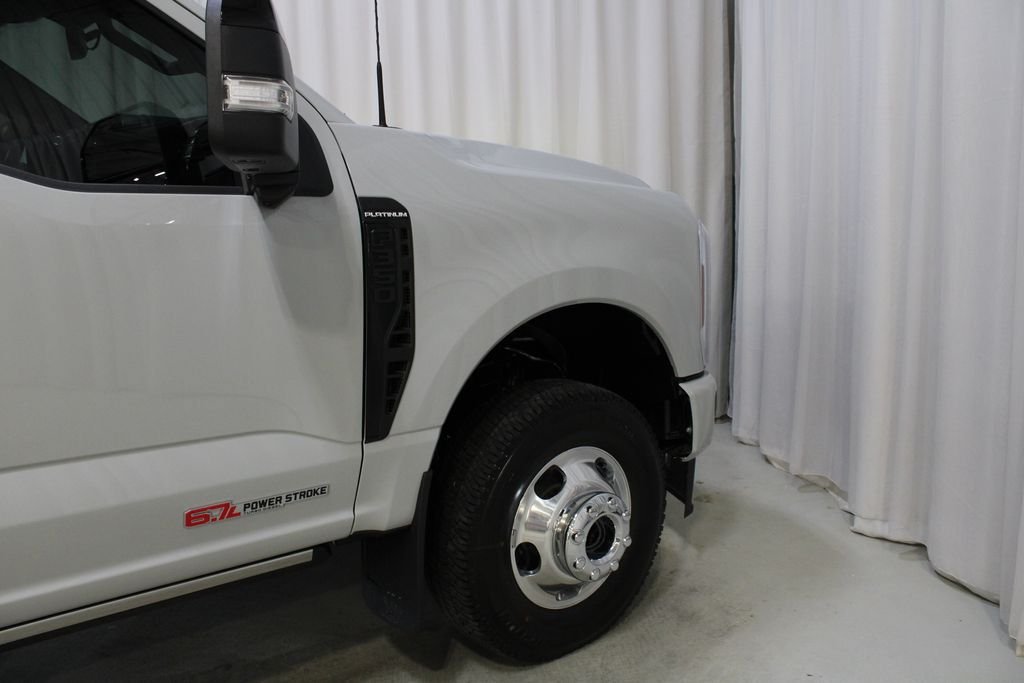 New 2026 Ford F350 Platinum AWD/4WD image 28