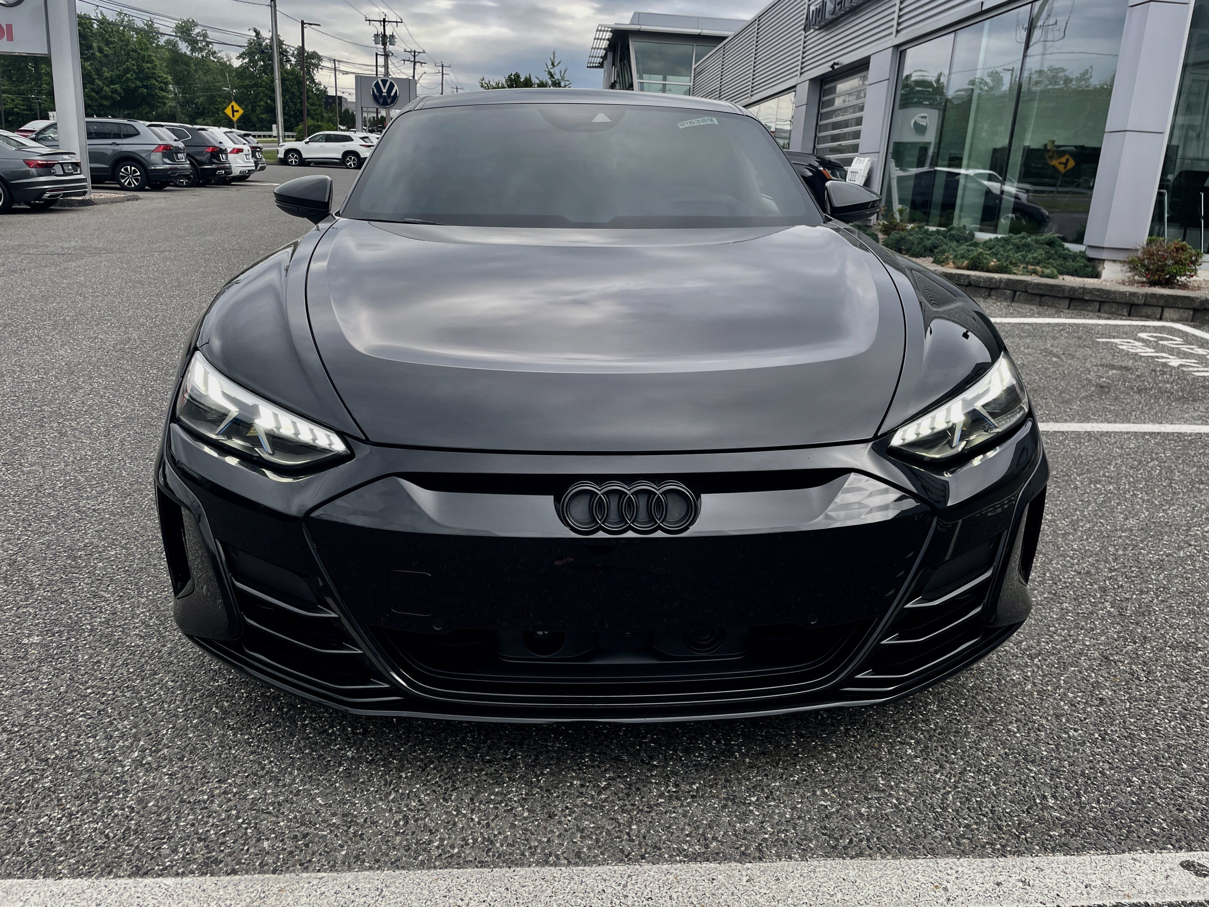 Certified 2024 Audi e-tron GT Prestige w/ Prestige Package AWD/4WD image 7