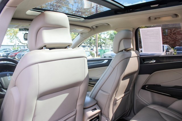 Used 2017 Lincoln MKC Reserve w/ Lincoln MKC Climate Package image 39