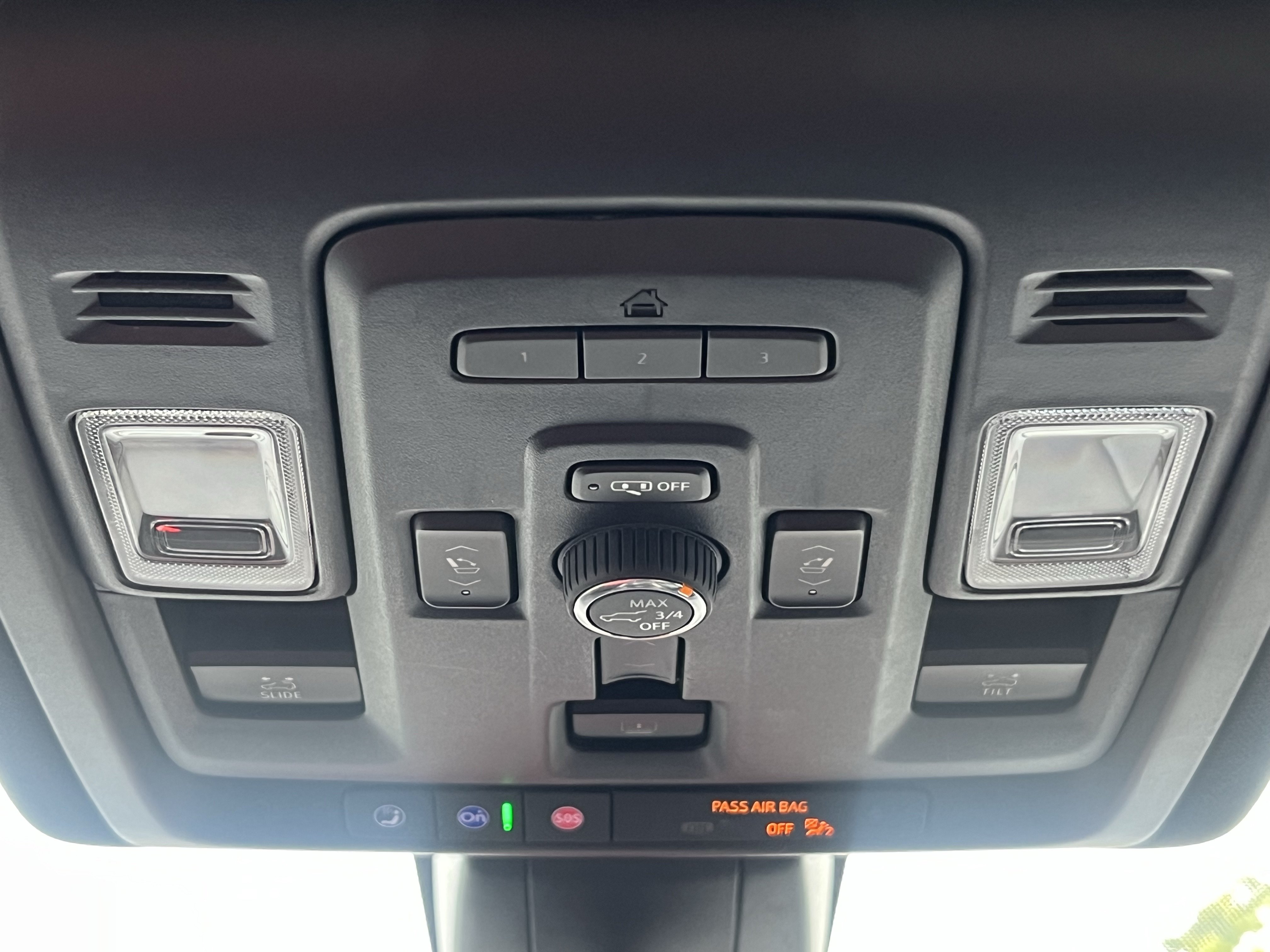 Used 2022 GMC Yukon Denali AWD/4WD image 25