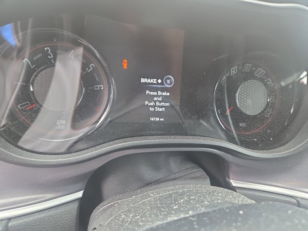 Used 2020 Dodge Challenger SXT w/ Blacktop Package RWD image 12