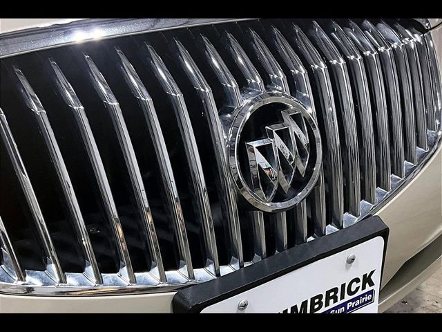 Used 2010 Buick Lucerne CXL image 24