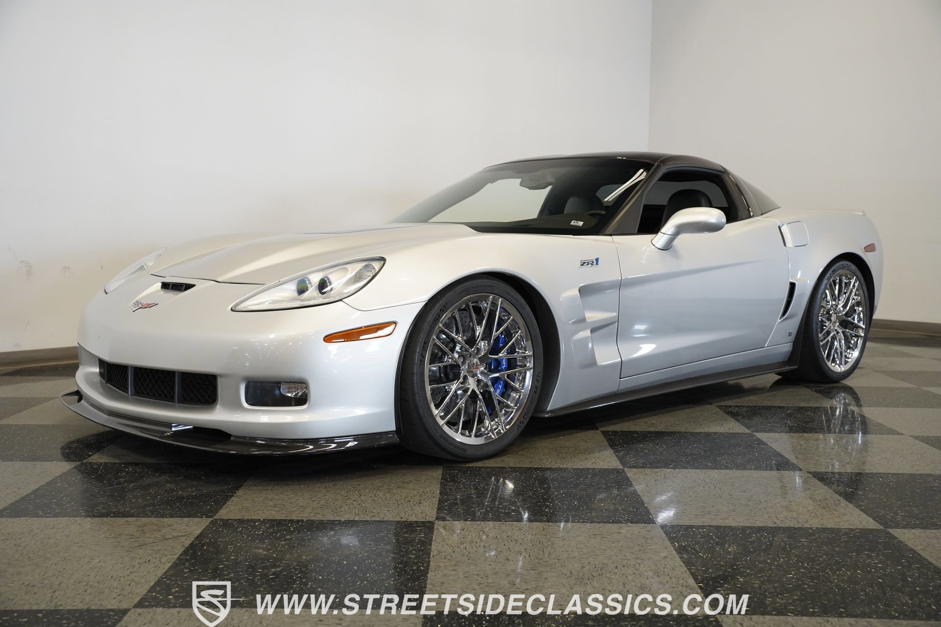 Used 2009 Chevrolet Corvette ZR1 w/ Preferred Equipment Group image 6