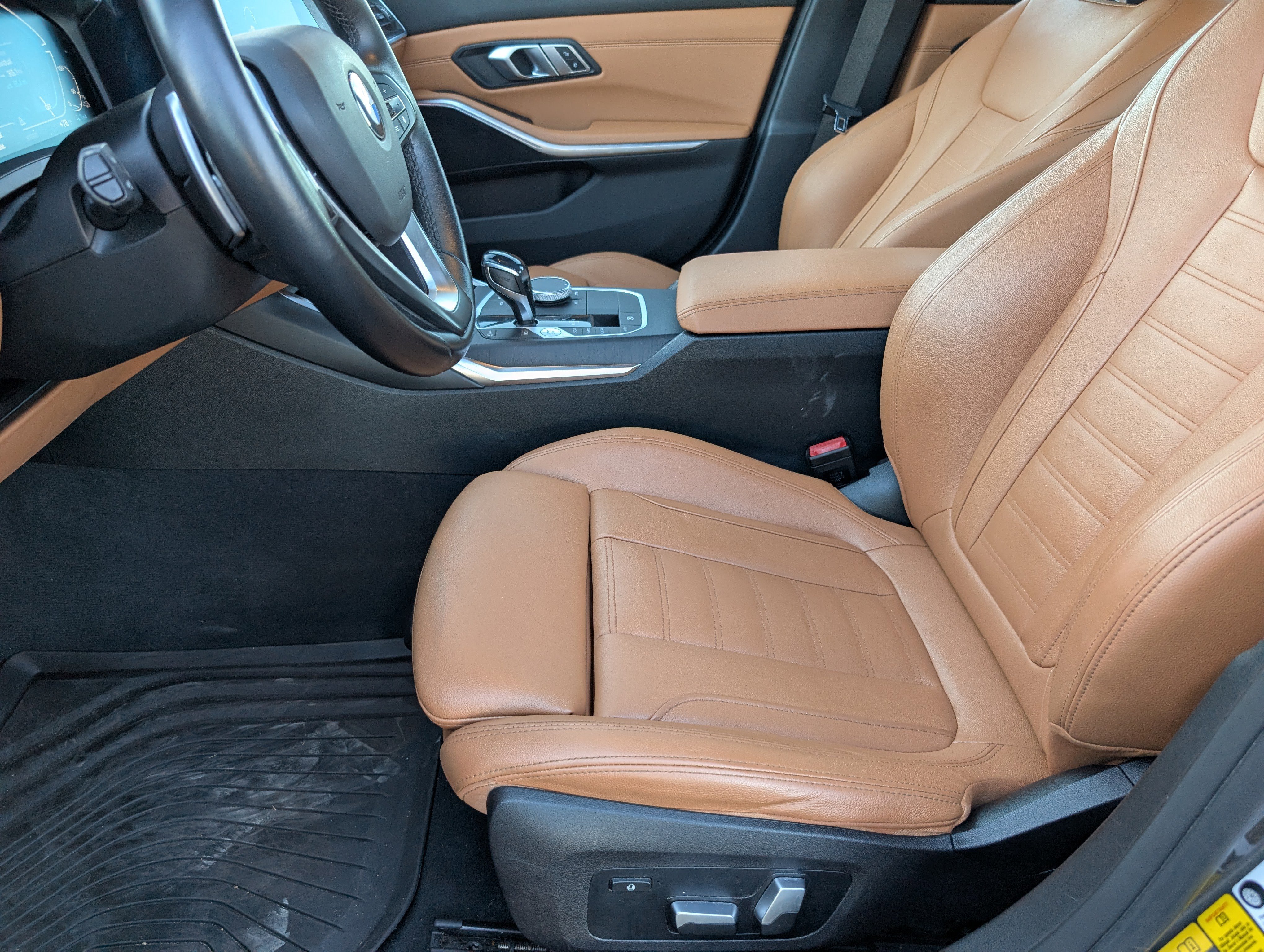 Used 2021 BMW 330e image 14