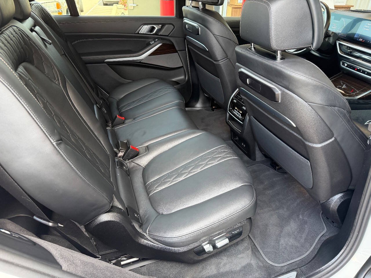 Used 2026 BMW X7 xDrive40i AWD/4WD image 20