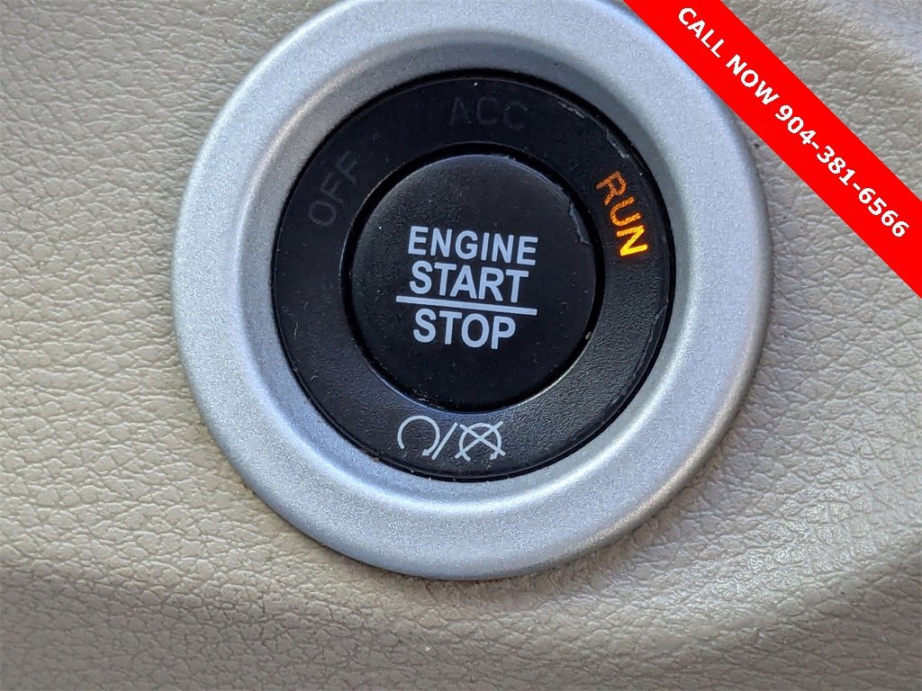 Used 2018 RAM 1500 Limited image 32