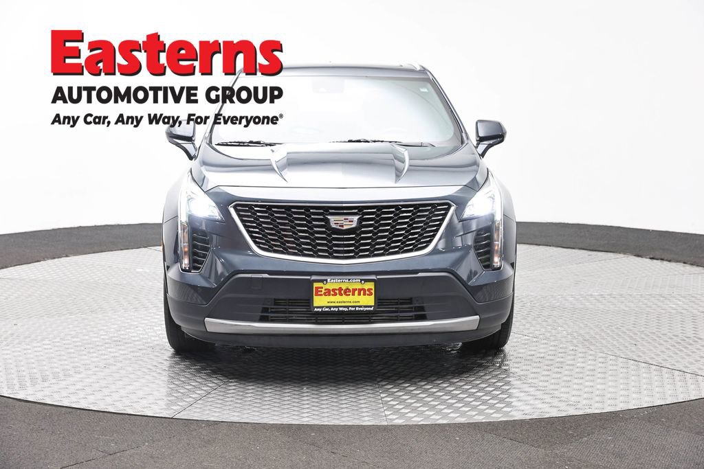 Used 2020 Cadillac XT4 Premium Luxury w/ Sun And Sound Package AWD/4WD image 2