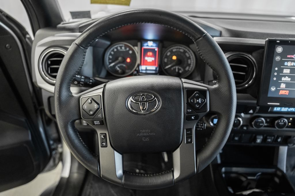 Used 2023 Toyota Tacoma TRD Off-Road AWD/4WD image 29