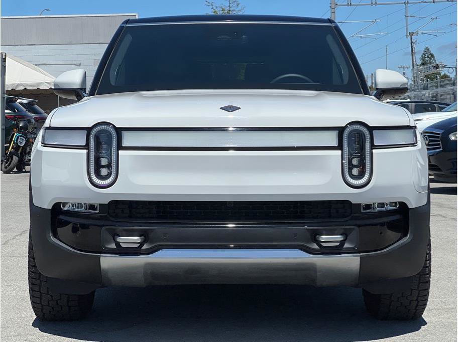 Used 2024 Rivian R1S Adventure AWD/4WD image 2