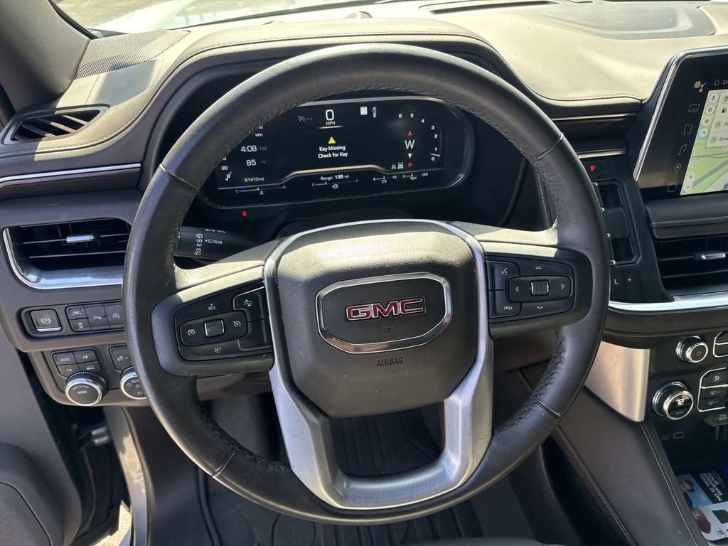 Used 2023 GMC Yukon SLE w/ Gmc Pro Safety Plus Package AWD/4WD image 22